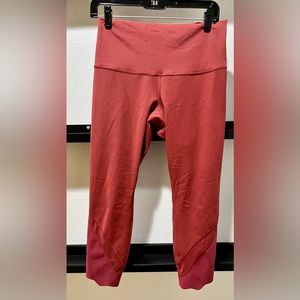 Lululemon wunder under high rise crop scallop hem size 10